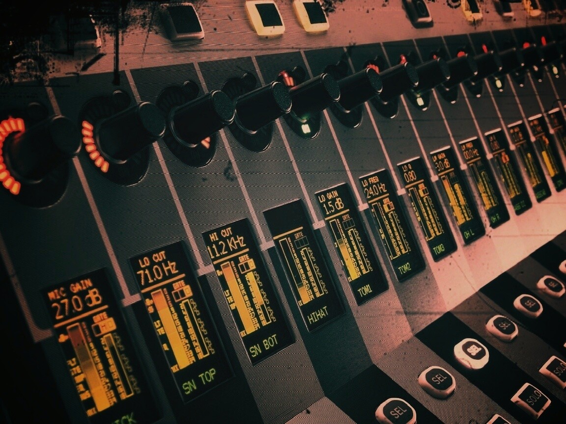 Диджейский пульт обои