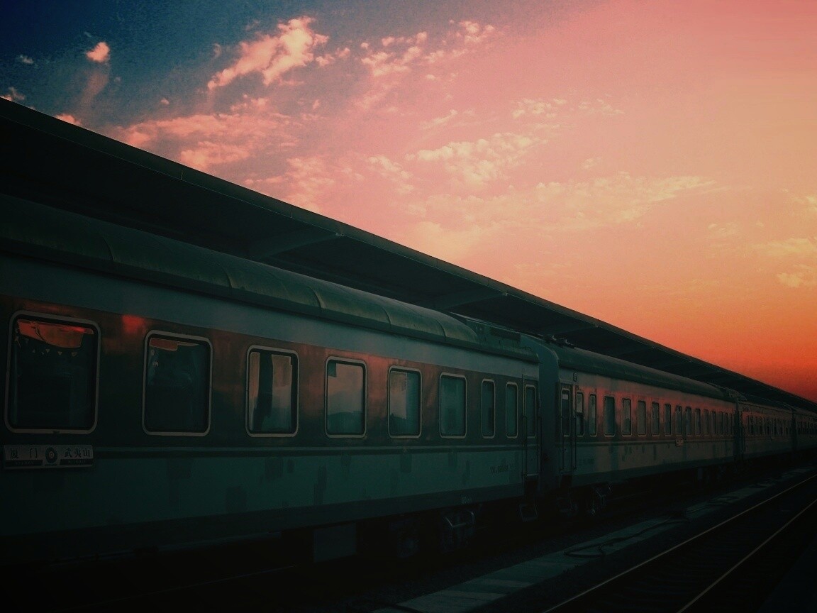 Пассажирский состав обои