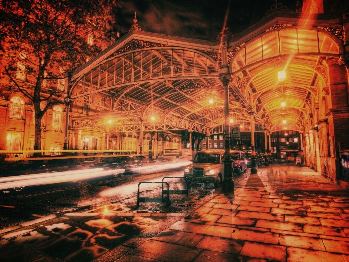 Город под фонарями обои