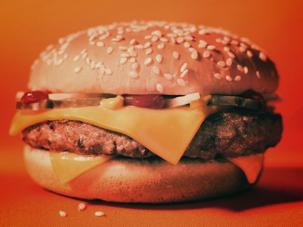 Сочный чизбургер обои