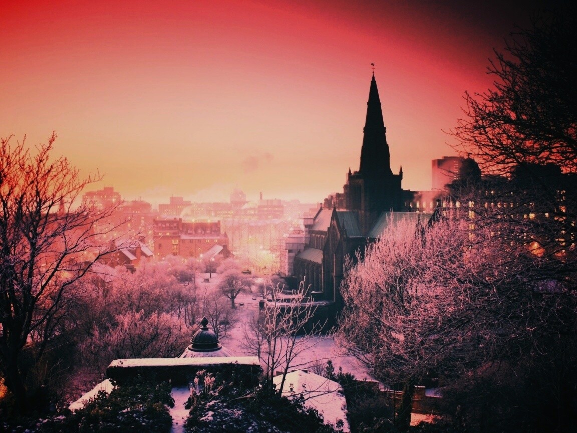 Закатный город зимой обои