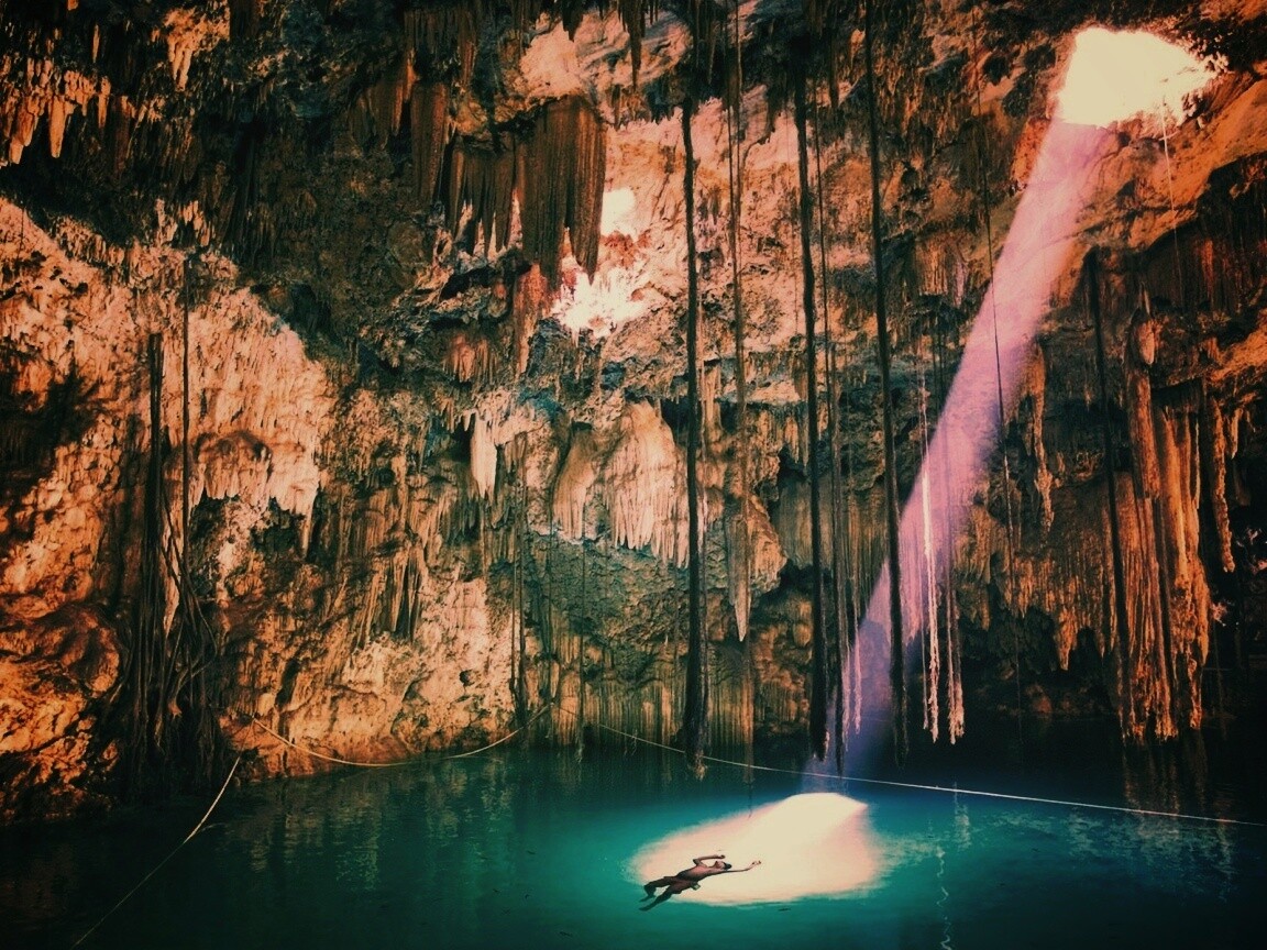 Пещера сталактитов обои