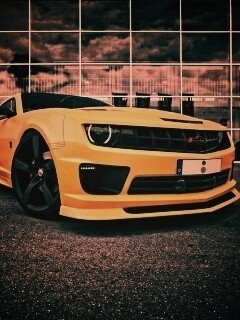 Желтый монстр обои