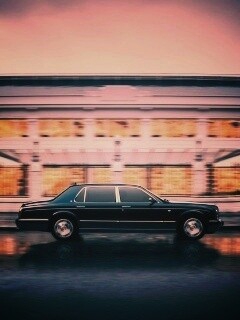 Бентли в городе обои