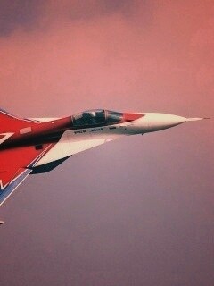 Истребитель МИГ пилотажной группы обои