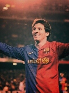 Месси на поле обои