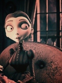 Мертвая невеста вышивает обои