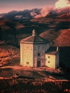 Церковь в Италии обои