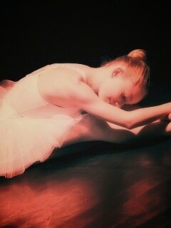 Маленькая балерина обои