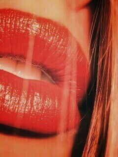 Сочные губы обои