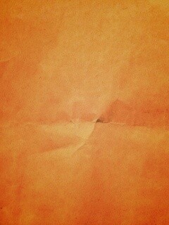 Текстура мятой желтой бумаги обои