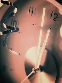 Часы в ожидании нового года обои