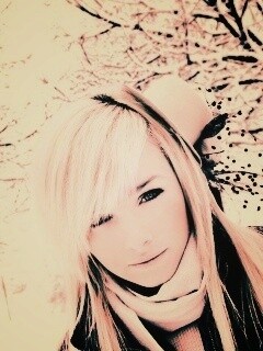 Девушка в белом обои