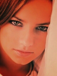 Красивая молодая девушка обои