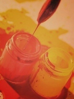 Баночки с краской обои