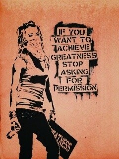 Девушка с баллончиком обои