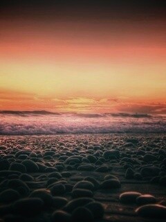 Каменистый пляж обои