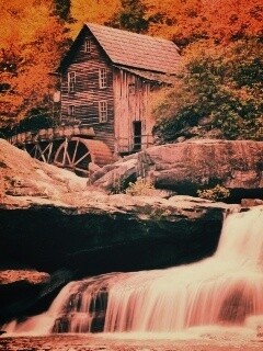 Дом, водяное колесо и водопад обои