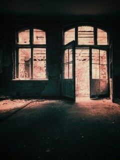 Комната в заброшенном здании обои