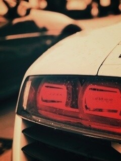 Задняя фара Audi R8 обои