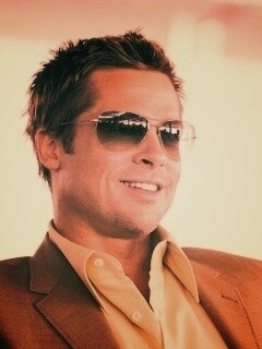 Брэд Питт в очках обои