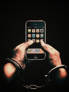 Ты раб своего iPhone обои