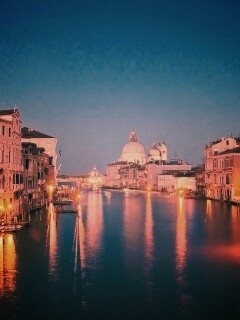 Канал в Венеции обои