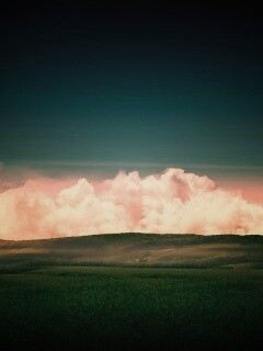 Облака у самой земли обои