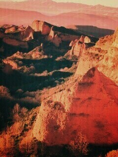 Скалы на рассвете обои