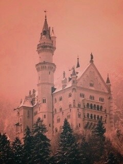 Заснеженный Нойшванштайн обои