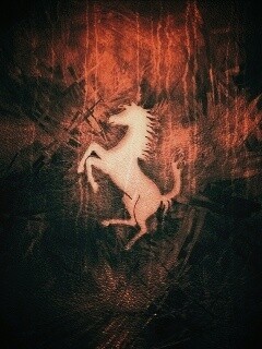 Конь из песка обои