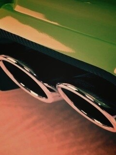 Выхлопная труда обои