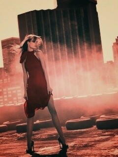 Девушка в красном обои