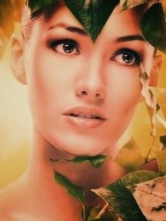 Девушка с зелеными листьями обои