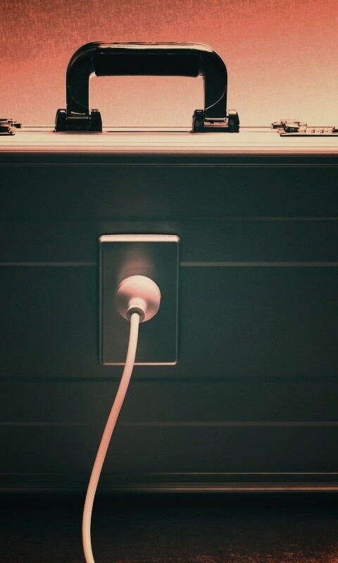 Розетка на кейсе обои