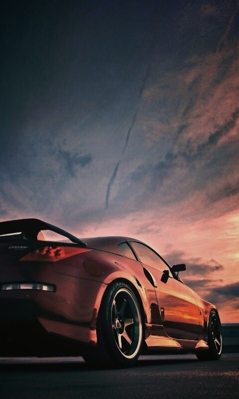 Красный ниссан обои