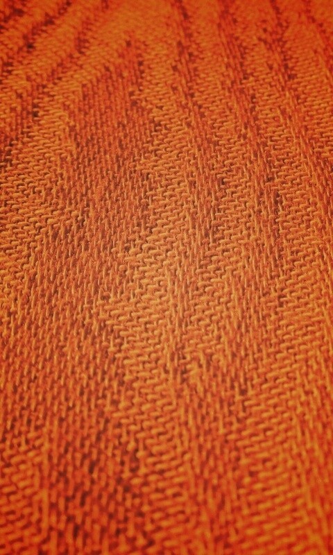 Золотистая ткань обои