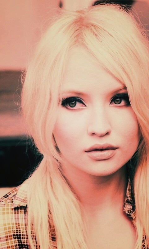 Эмили Браунинг обои