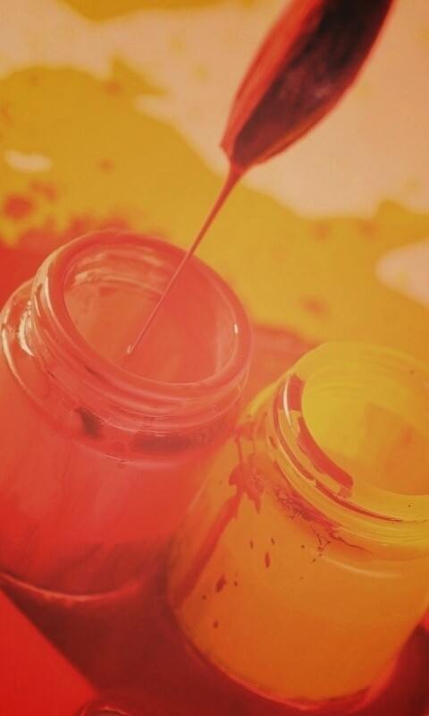 Баночки с краской обои