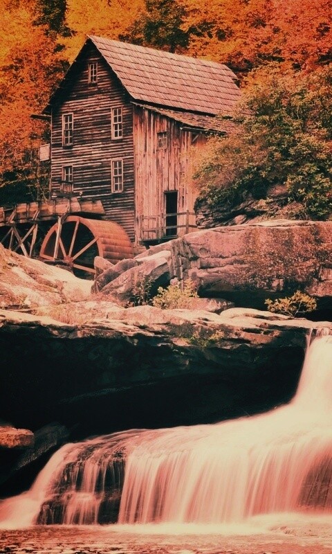 Дом, водяное колесо и водопад обои