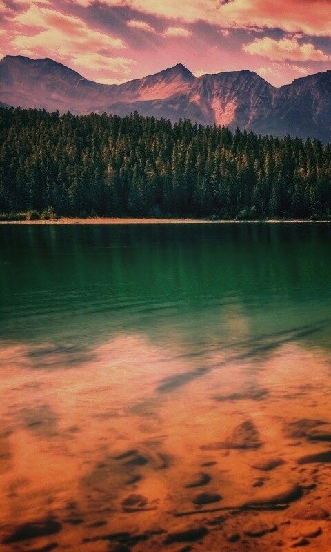 Зеленое озеро обои