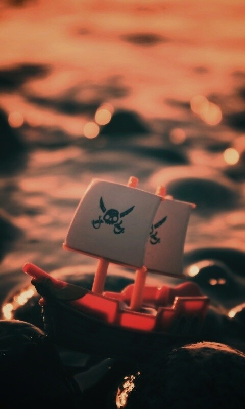 Пиратский корабль на мели обои