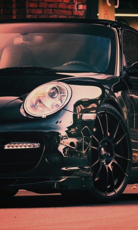 Порш на улице обои