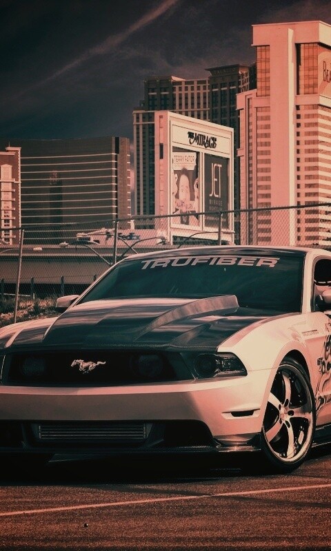 Тюнингованный Форд Мустанг обои