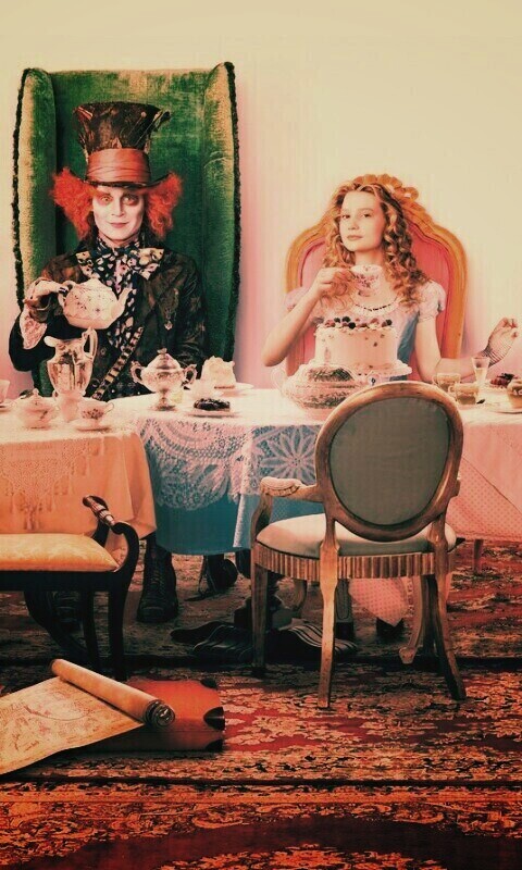 Чай в стране чудес обои