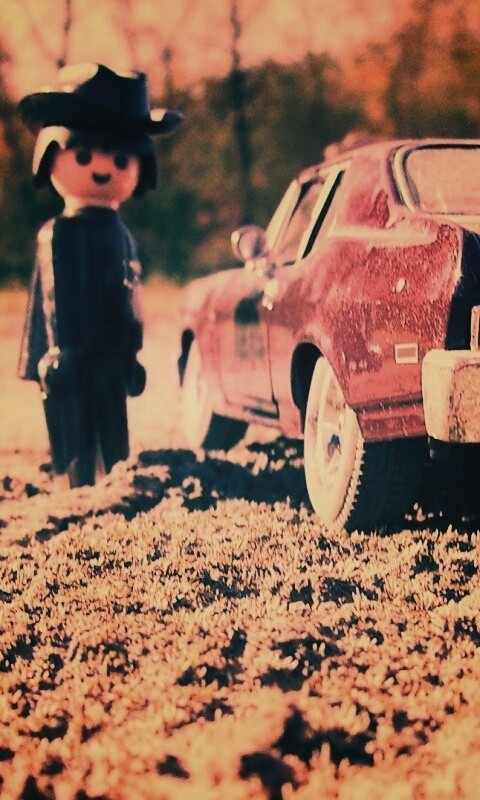 Машинка для человечка Lego обои