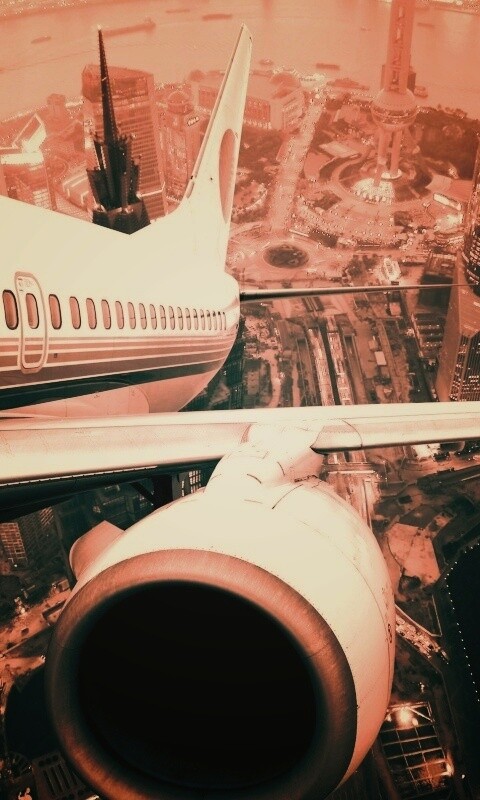 Взлет над городом обои