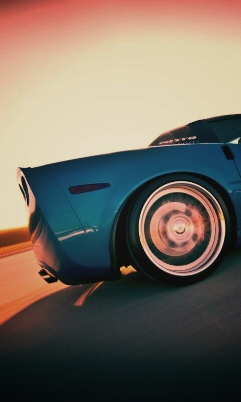 Гоночный спорткар синего цвета обои