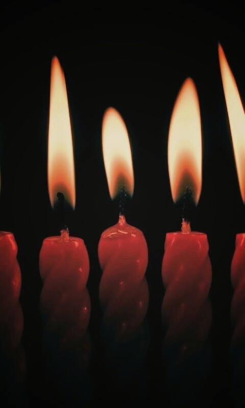 Красные свечи обои