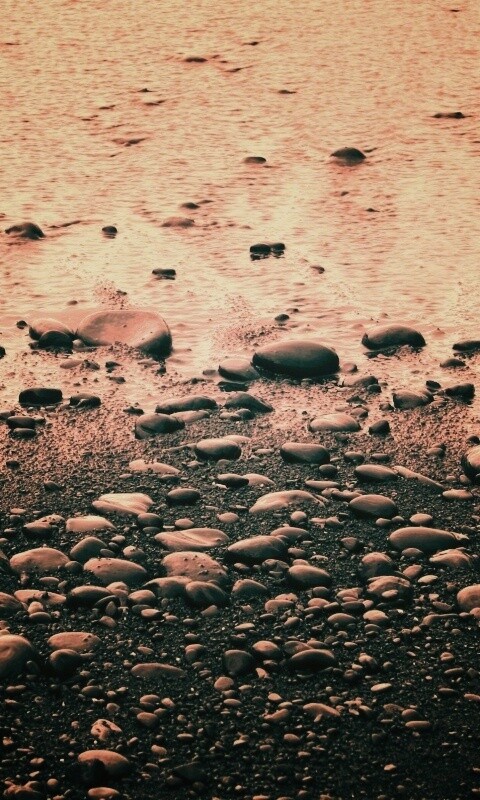 Темный пляж обои